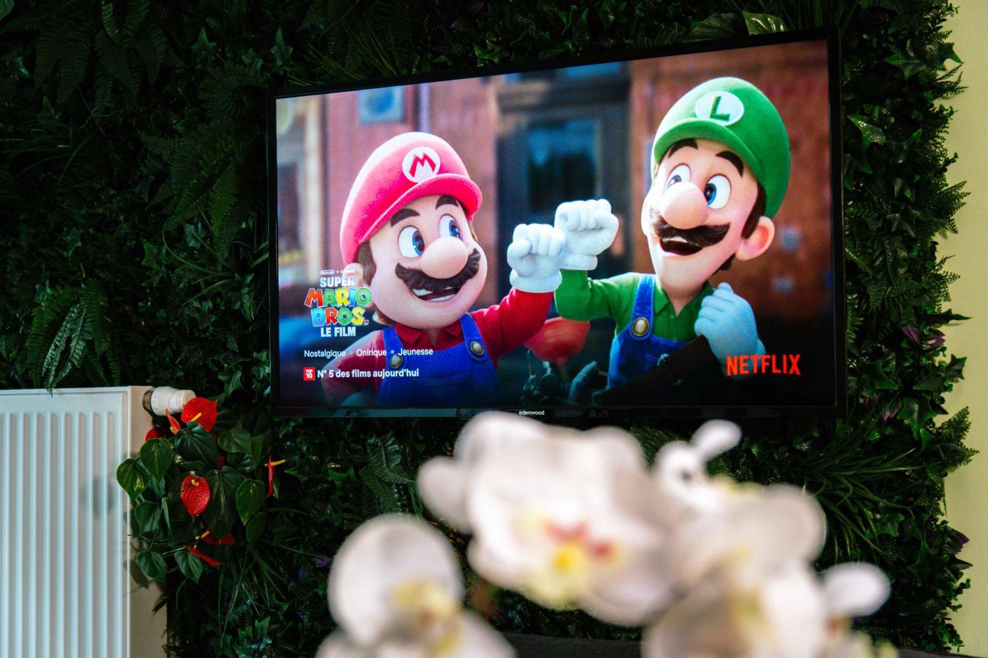 Capsule Flower - Balneo - Cinema - Billard - Nintendo Switch - Mons Centre Exterior photo
